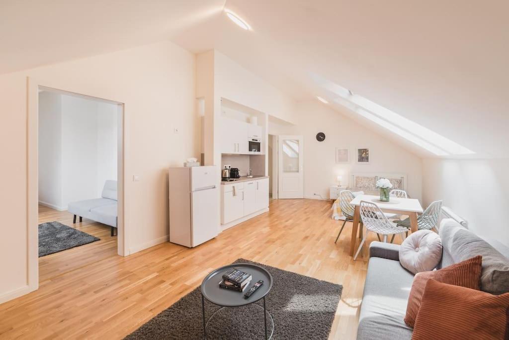 Imperial Loft Apartment Praga Exterior foto